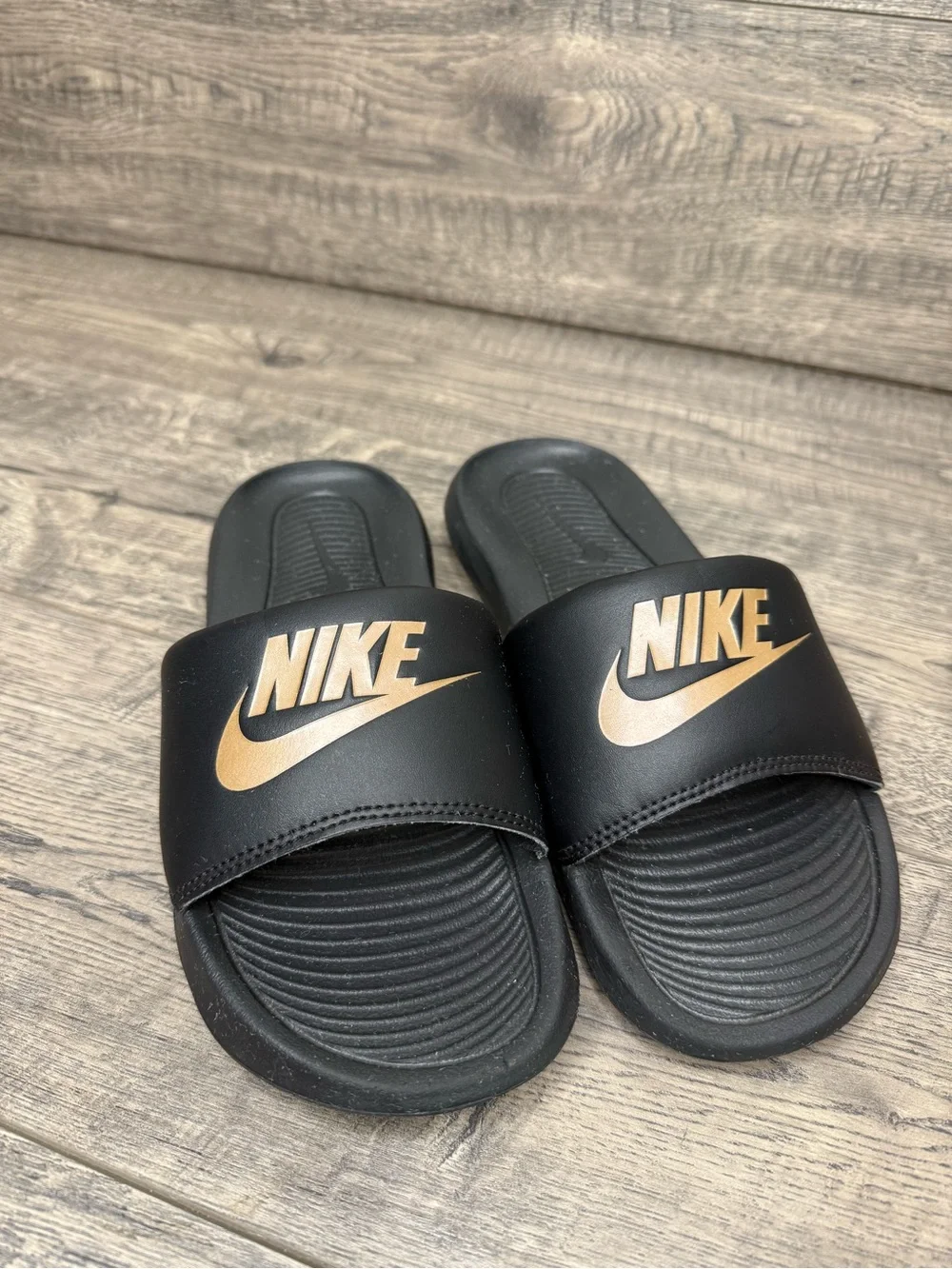 Nike Sandals Slides Black with Gold Trim Size 6